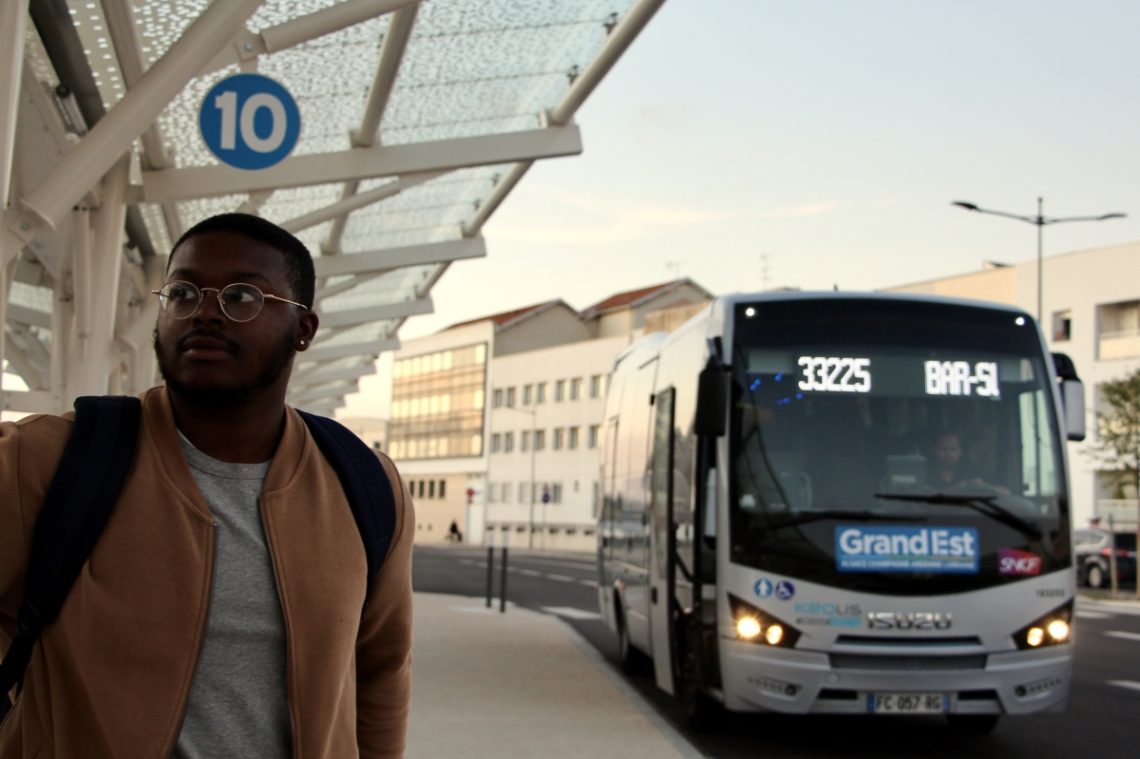 How to Get Around Paris – Metro, Buses, Bikes & Walking Routes How to Get Around Paris – Metro, Buses, Bikes & Walking Routes